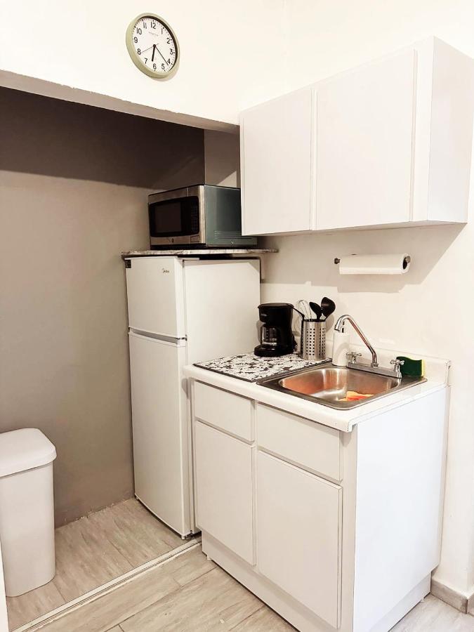 Urban Lodgings Two @ Roosevelt 457 San Juan Esterno foto